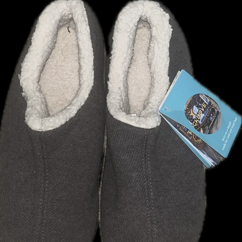 Rock Dove Women's Madison Bootie Slippers